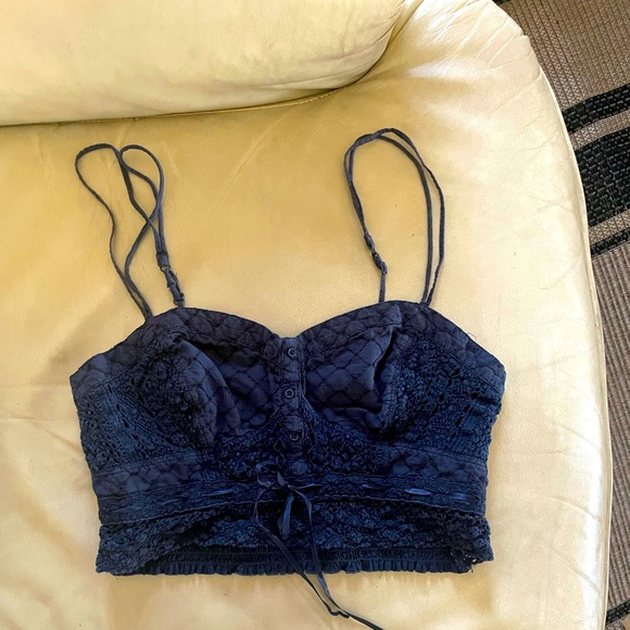 Blue halter top - Picture 1 of 3